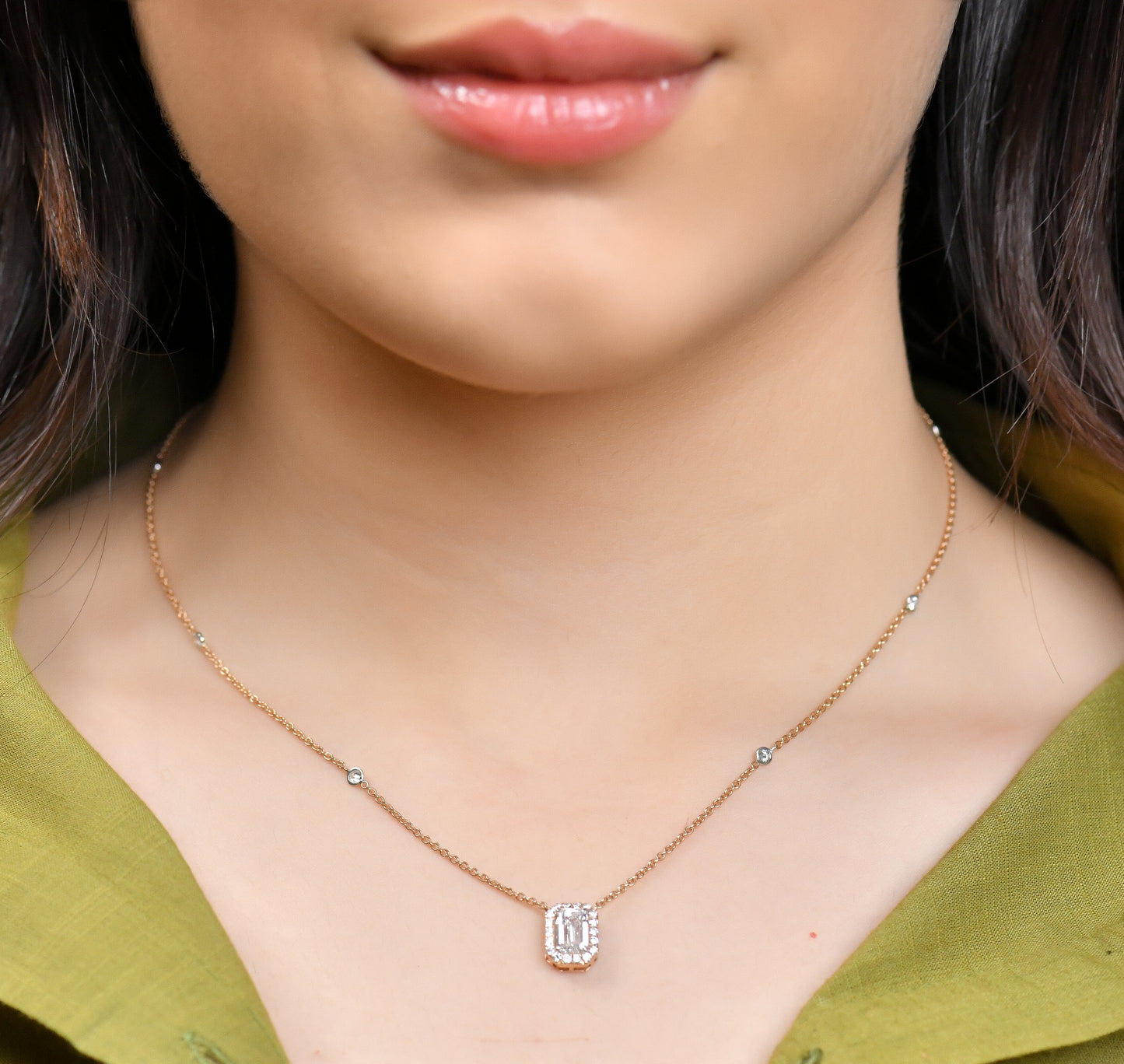 1.48 TW 1.01 CTS Diamond Pendant