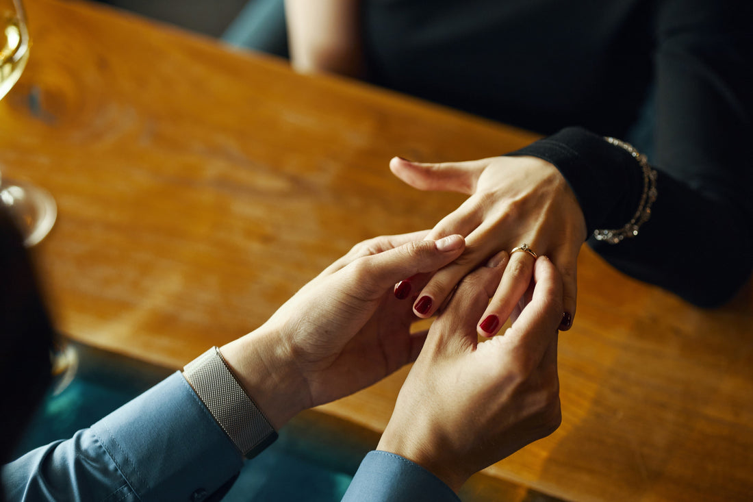 10 Tips for Buying a Diamond Engagement Ring