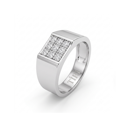 Tiri Quadra Nine Men diamond ring featuring a sleek silver band and nine sparkling diamonds arranged in a modern design.