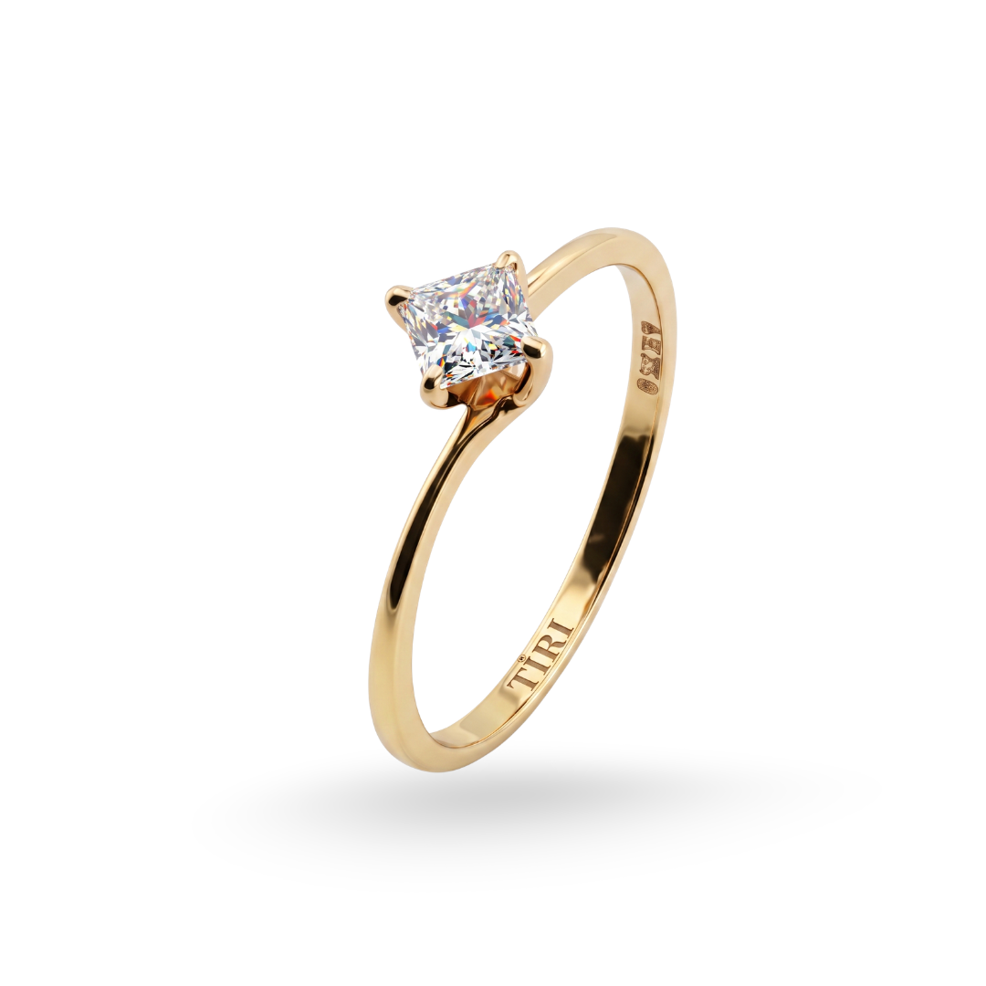 Tiri princess cut solitaire diamond ring featuring a sparkling central diamond set in a sleek band.