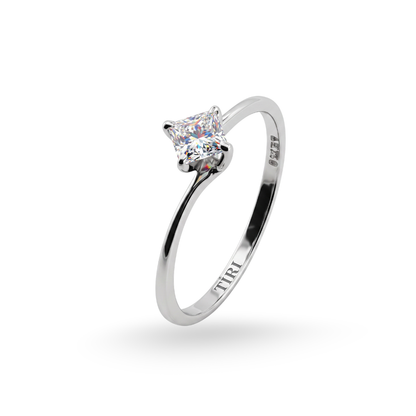 Tiri princess cut solitaire diamond ring featuring a sparkling central diamond set in a sleek band.
