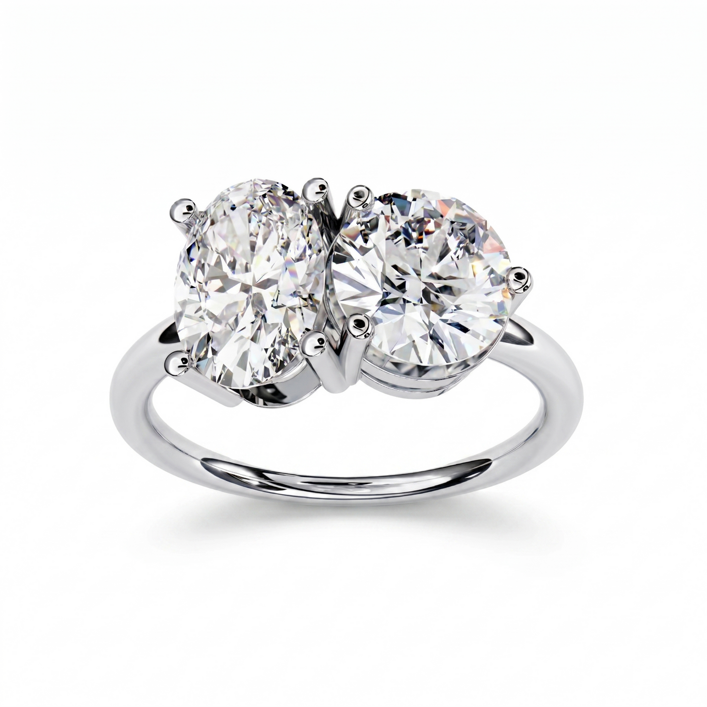 Oval Round Toi et Moi Diamond Ring