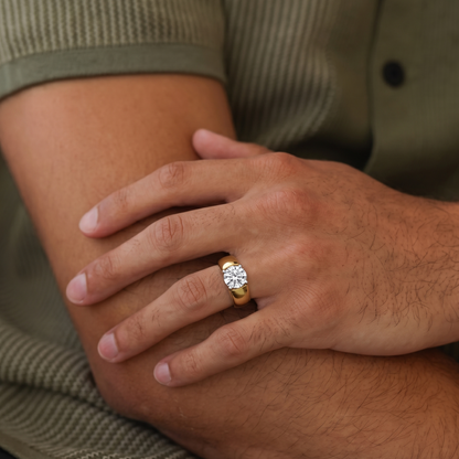 Sterling silver Classic Heritage Band Ring by Tiri featuring a smooth, polished surface and timeless design.