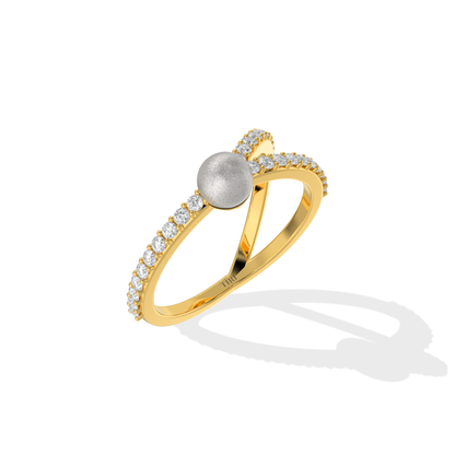Pearl Diamond Ring