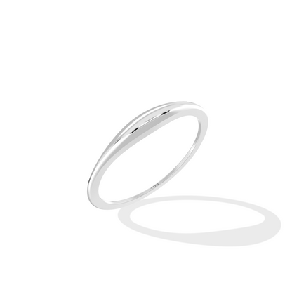 Luna Curve Ring