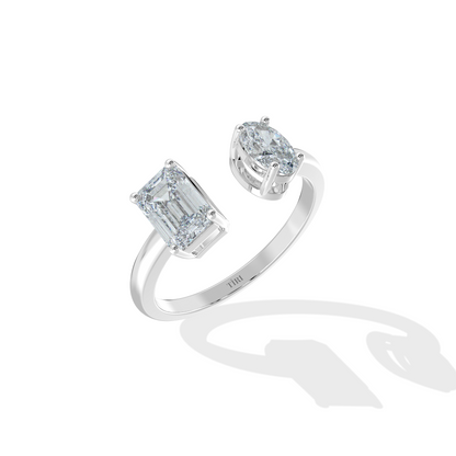 Round & Emerald Toi Moi Ring