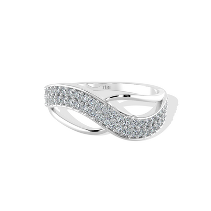 Golden Wave Diamond Ring