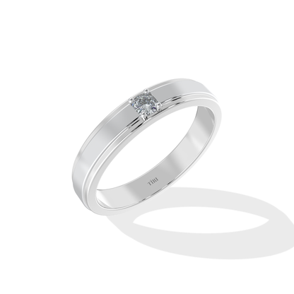 Close-up of Tiri 0.30 TW diamond ring showcasing sparkling diamonds and elegant band design.
