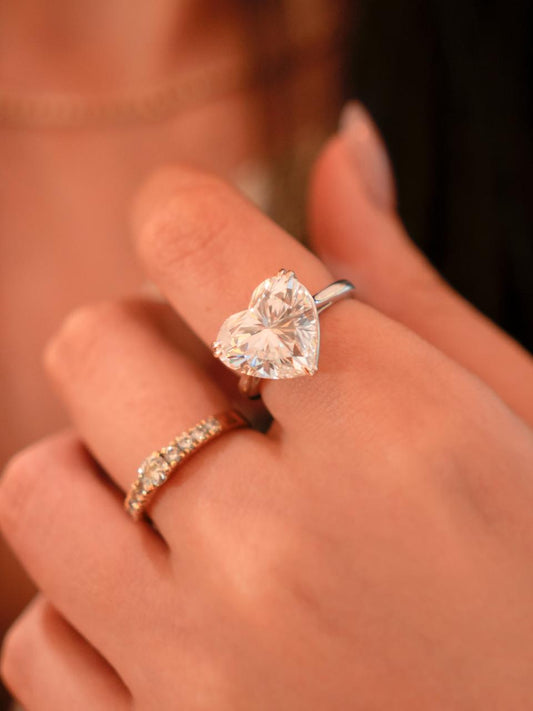 The Celestia Heart Ring