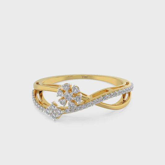 1.0 TW Flower Diamond Ring